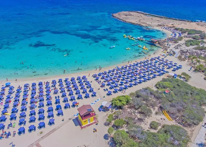 Dome Marina & 4* Ayia Napa