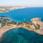 Dome Marina Hotel&resort Hotel