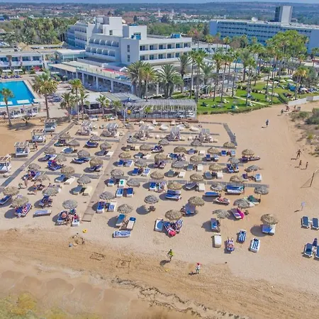Dome Marina & Hotell Ayia Napa