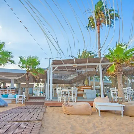 Dome Marina & Hotell Ayia Napa