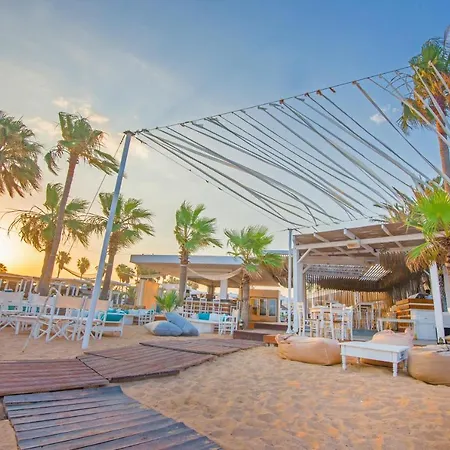 Dome Marina & Otel Aya Napa