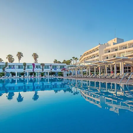 Otel Dome Marina & 4*