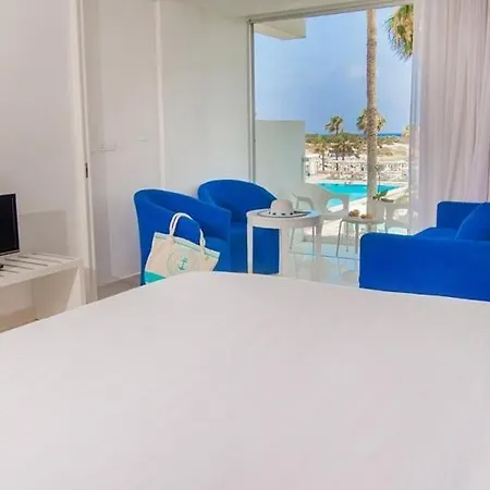 Dome Marina & 4* Ayia Napa