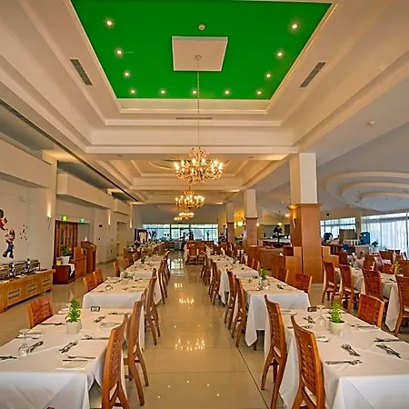 Dome Marina & 4* أيا نابا