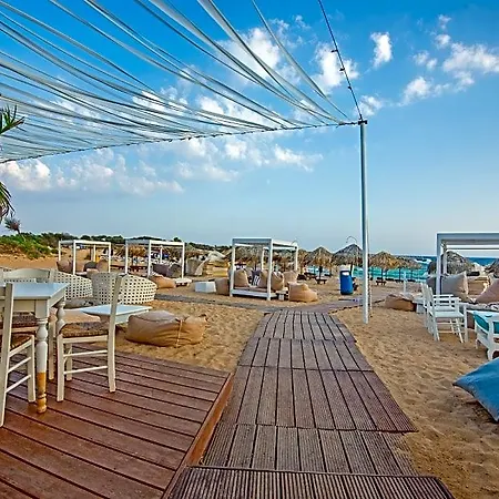 فندق Dome Marina &