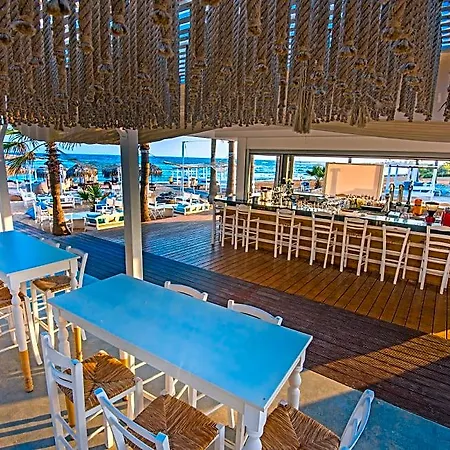 فندق Dome Marina & أيا نابا