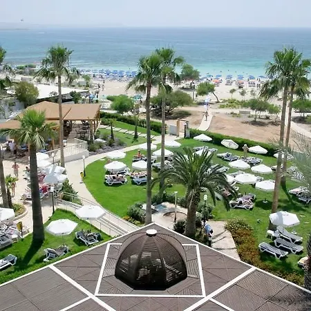 Dome Marina & 酒店 4*