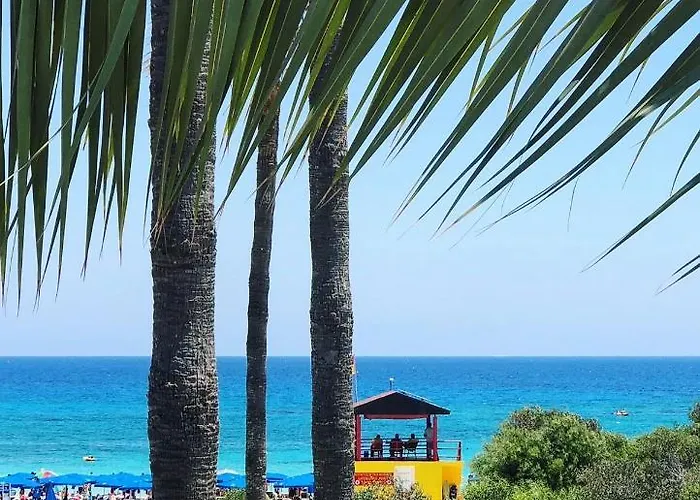 Dome Marina & 4* Айя-Напа