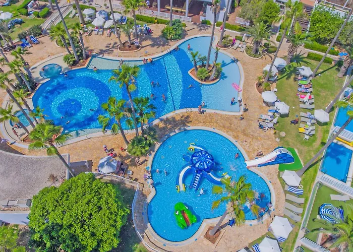 Dome Marina & Ayía Nápa