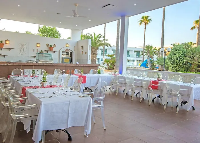 Dome Marina & Отель 4*